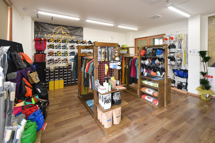 リードクライミングジム KO-WALL 滋賀リード店のショップ